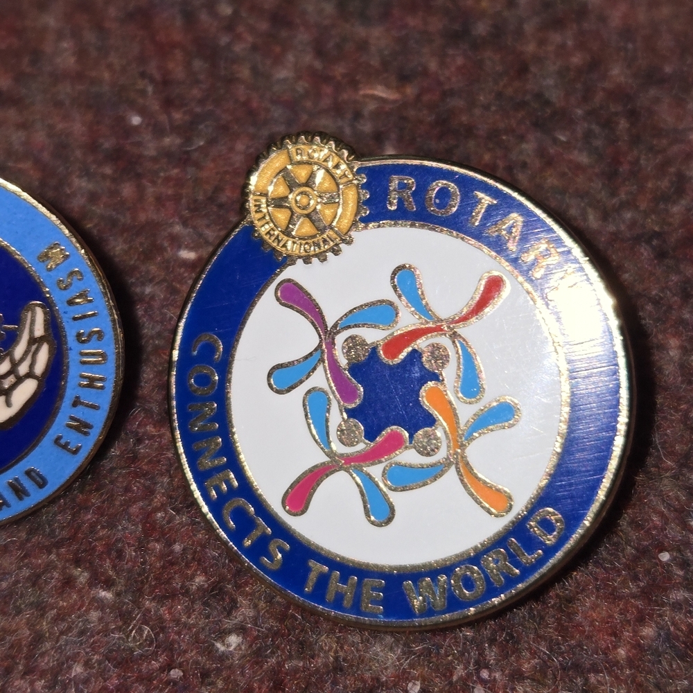 Lapel Pin Lot Of 5 Rotary Wounded Warrior Amador Elks - Picture 4 of 6